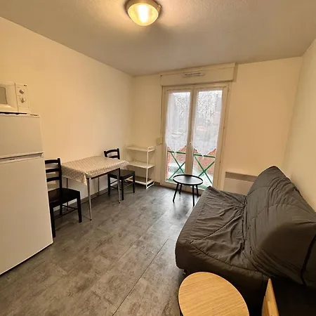 Le Petit — 25 M² Centre *
